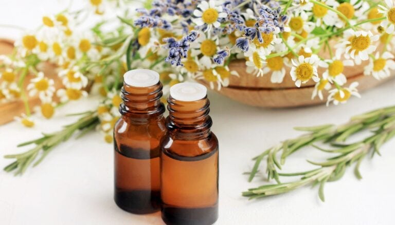 Uttati Base Oils – Essence of Purity and Versatility
